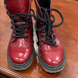 Aeropostale martens maroon boots men’s 8.5